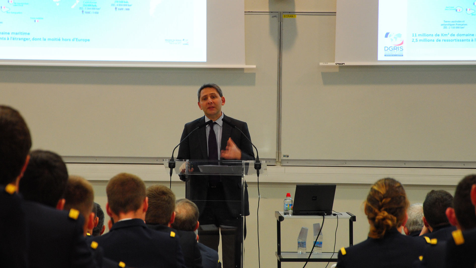 ENSTA Bretagne : Conférence d'Etienne de Durand sur la stratégie de défense.